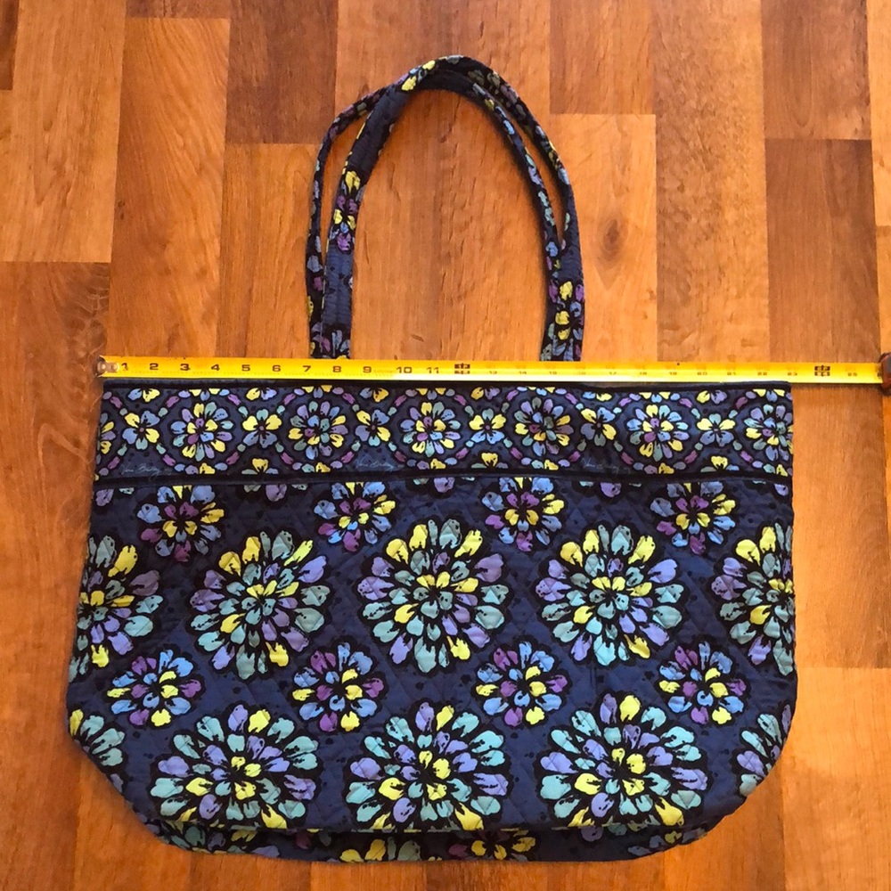 Vera Bradley quilted weekend bag